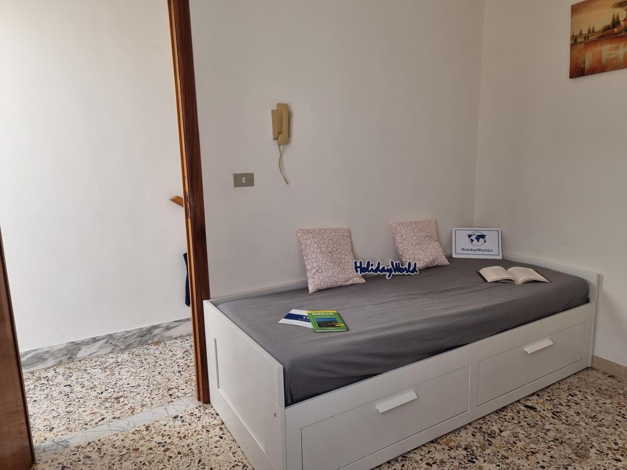 Borgo Di Taormina Apartments By Holiday World Gaggi Exteriér fotografie